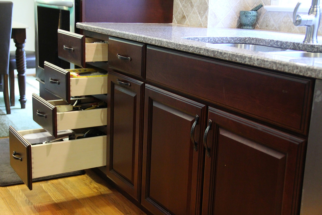 leading kitchen remodeling services