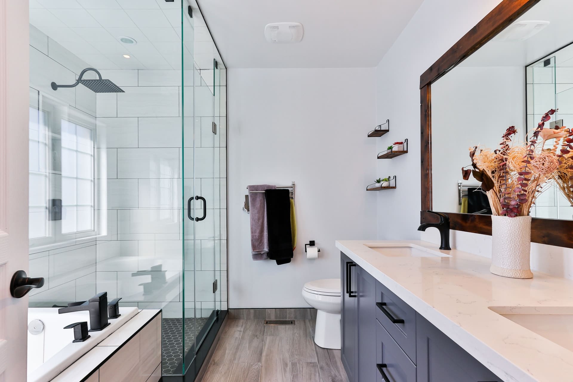 Understanding Small Bathroom Remodel Costs (and How to Save)